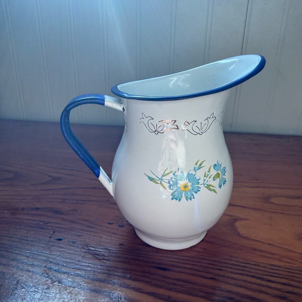 Vintage Tres Mexico Enamelware Blue Flower Pitcher Creamer